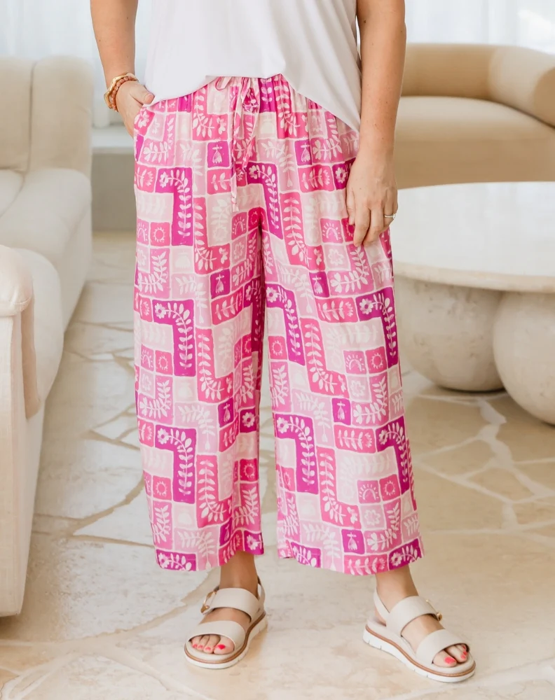 Lily Pant - Pink Postcard - Image 3