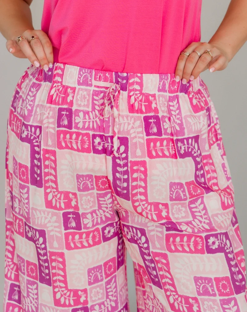 Lily Pant - Pink Postcard - Image 8