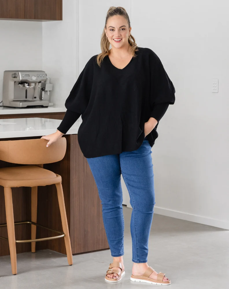Amy Knit - Black - Image 2