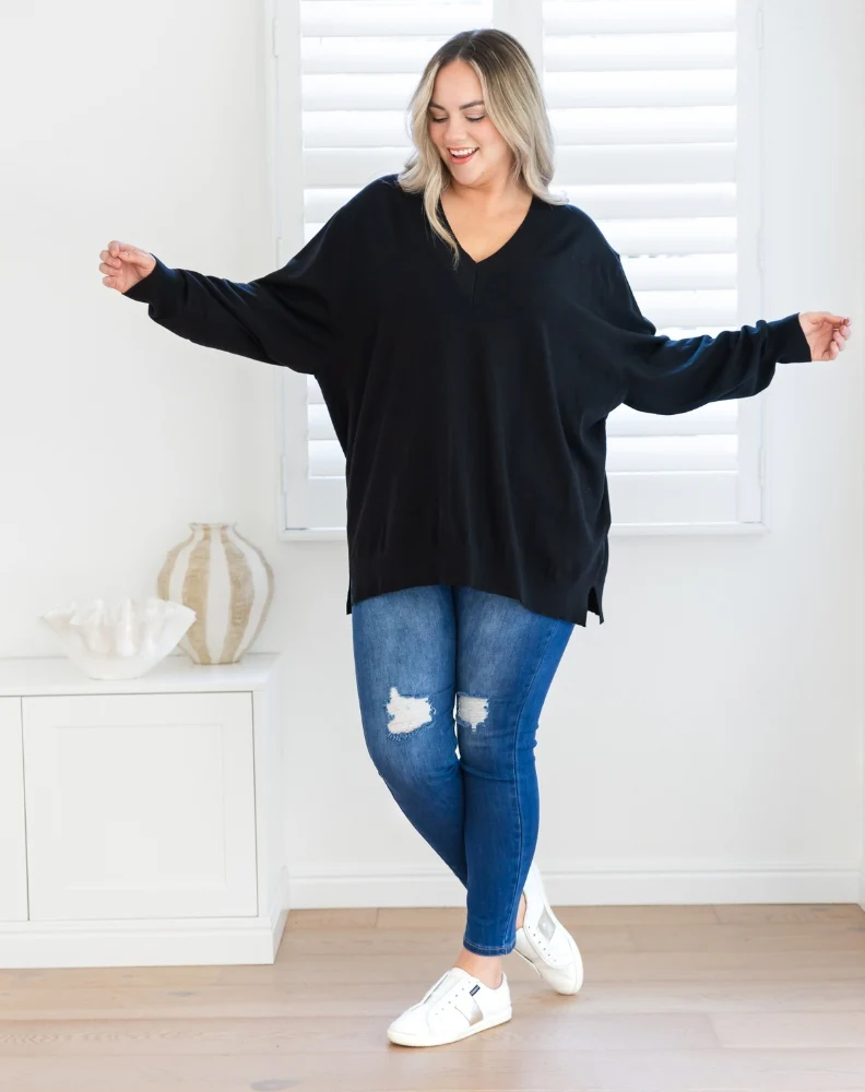 Angel Knit - Black - Image 6