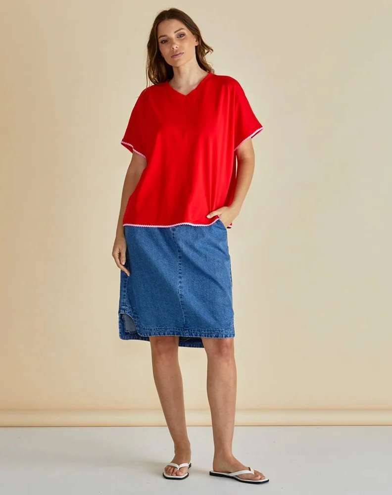 Avalon Tee - Red - Image 2