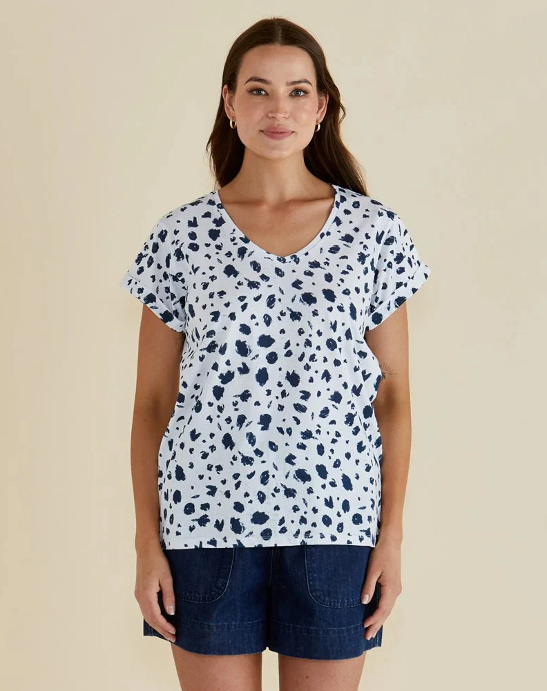 Ayla V-Neck Tee - Spot Print