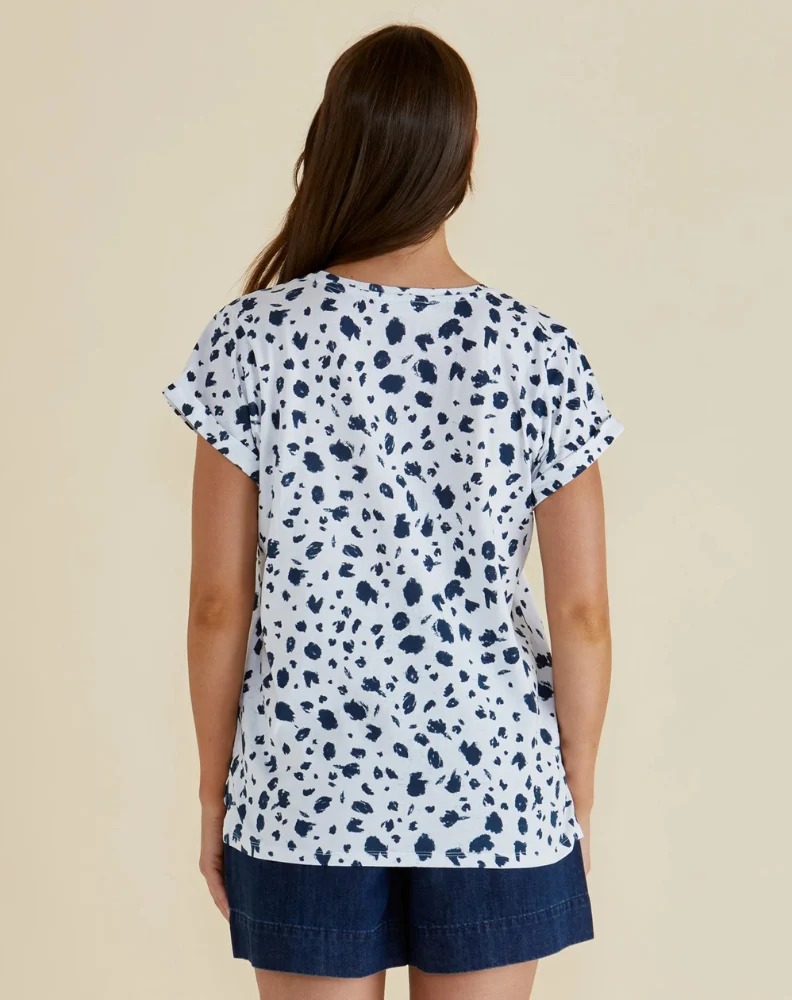 Ayla V-Neck Tee - Spot Print - Image 4