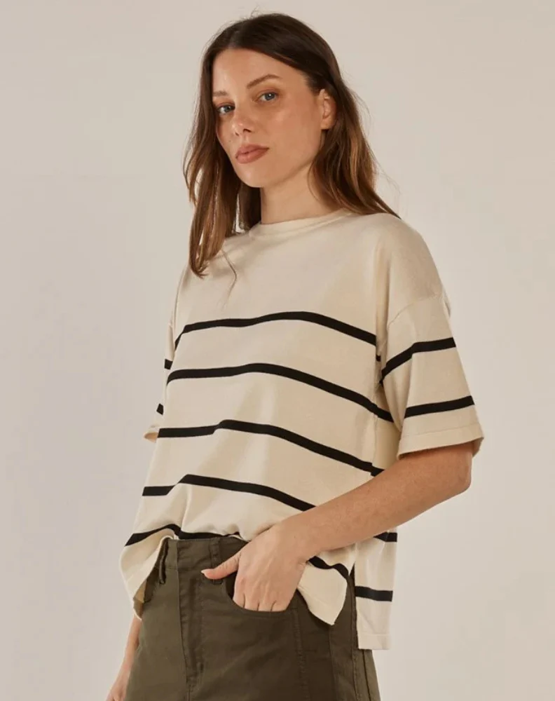 Bailey Boxy Top - Cream/Liquorice - Image 2