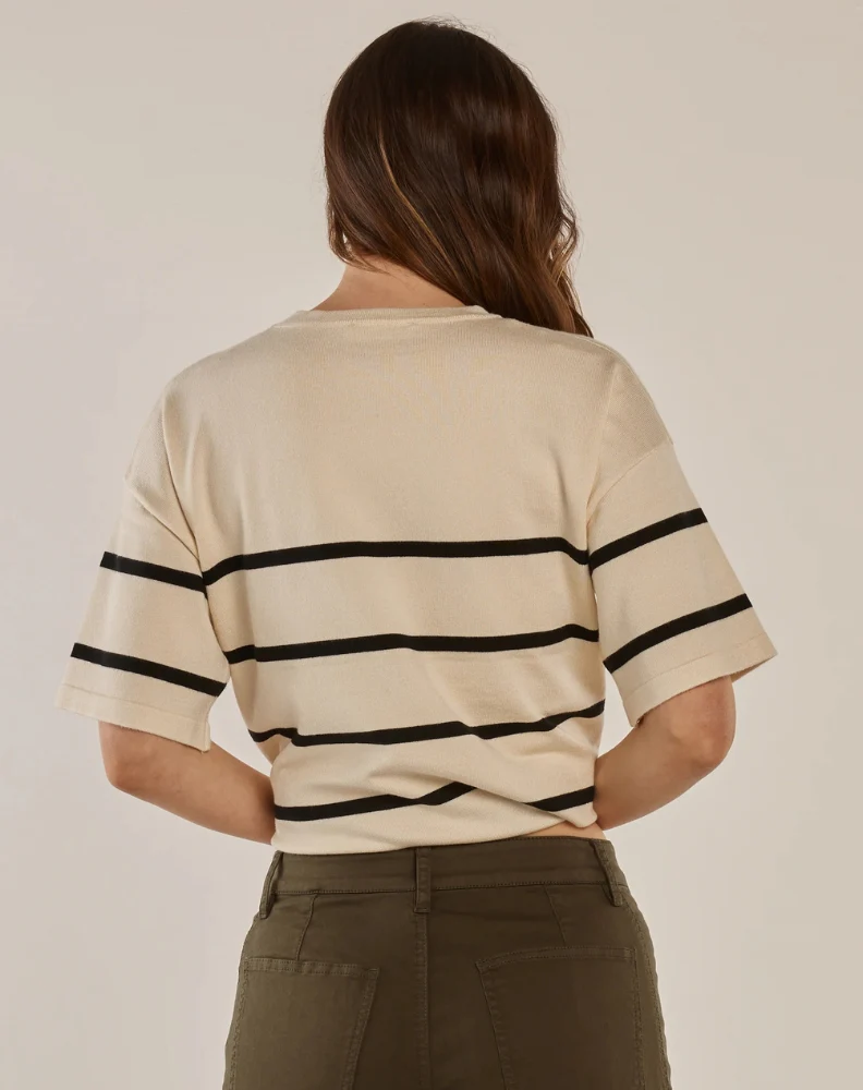 Bailey Boxy Top - Cream/Liquorice - Image 4