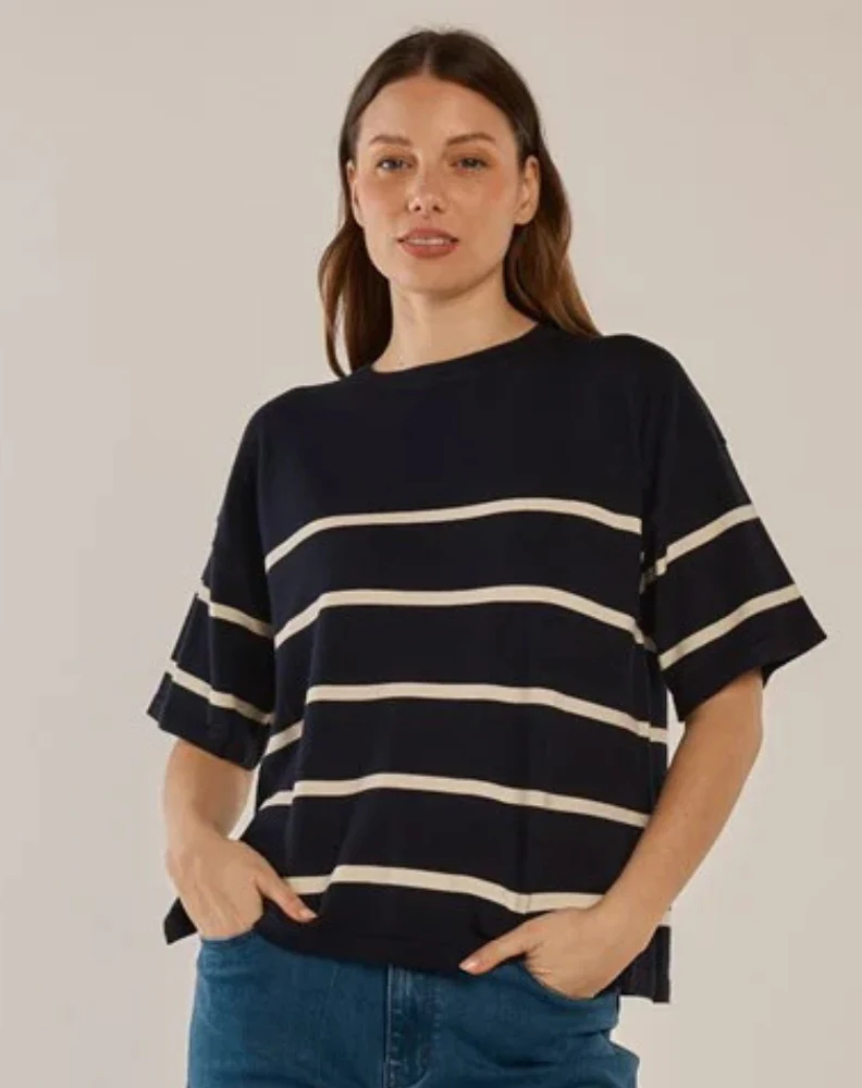 Bailey Boxy Top - Navy/Cream