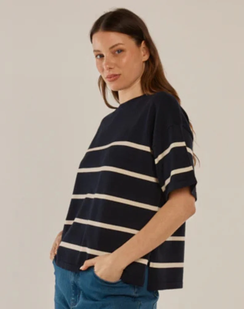 Bailey Boxy Top - Navy/Cream - Image 3