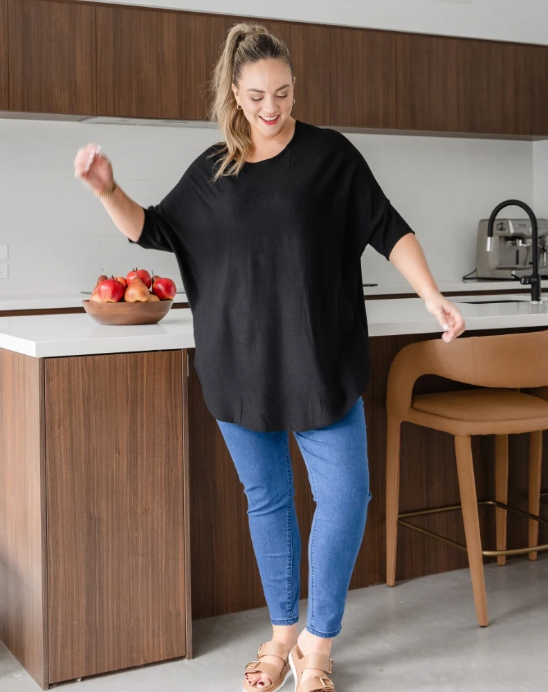 Batwing Knit - Black - Image 7