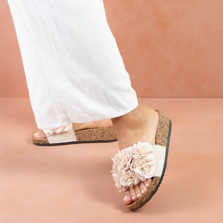 Corsage - Natural - Image 2