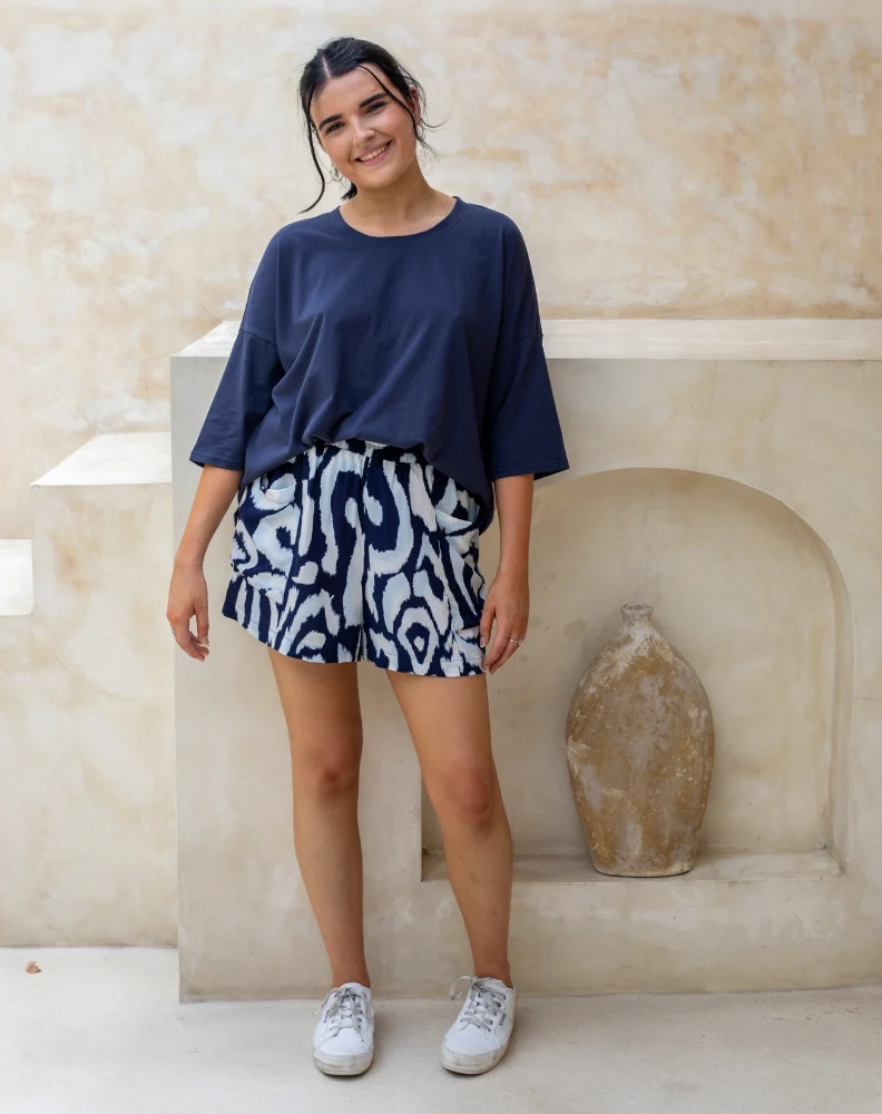 Classic Cotton Oversized Tee - Navy - Image 6