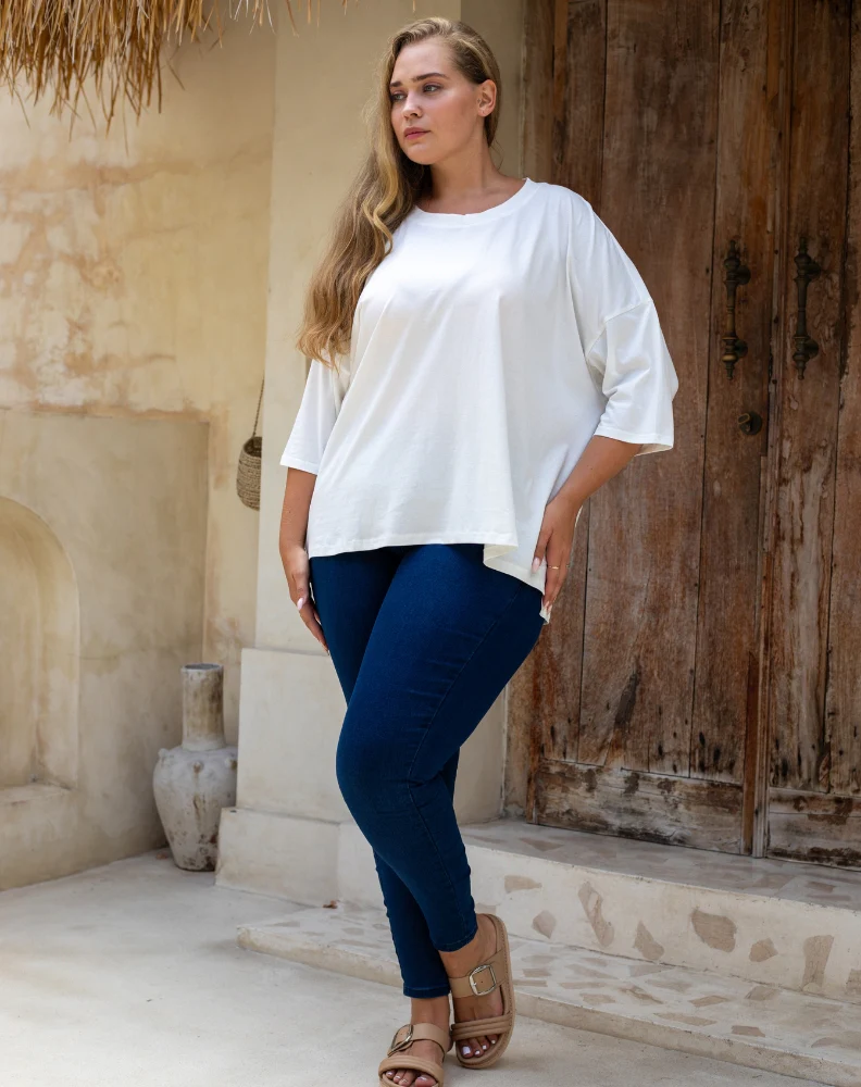 Classic Cotton Oversized Tee - White - Image 6