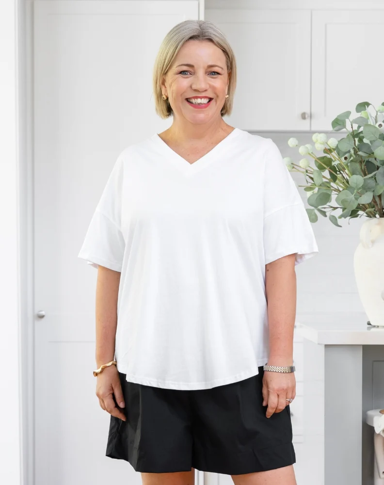 Ellie V-Neck Tee - White - Image 7
