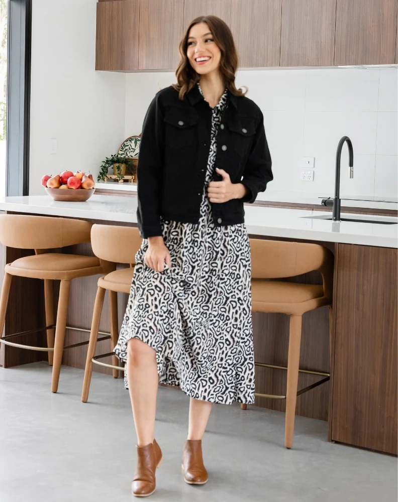 Frankie Jacket With Pockets - Black - Image 10