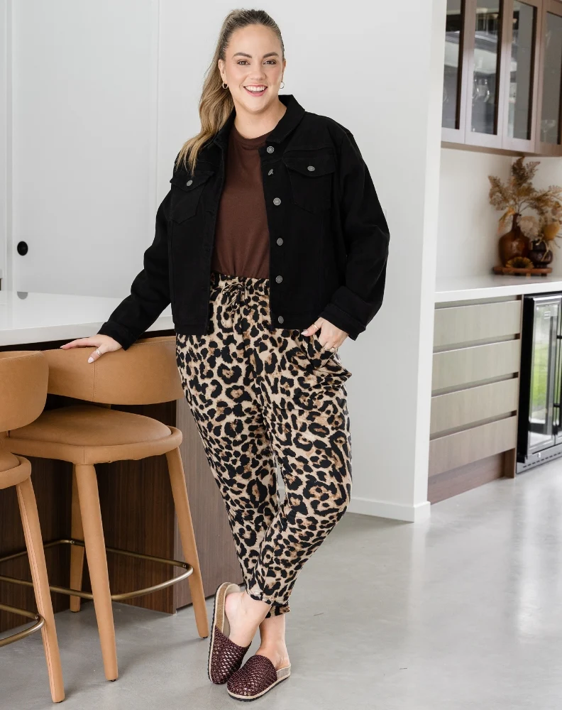 Frankie Jacket With Pockets - Black - Image 3