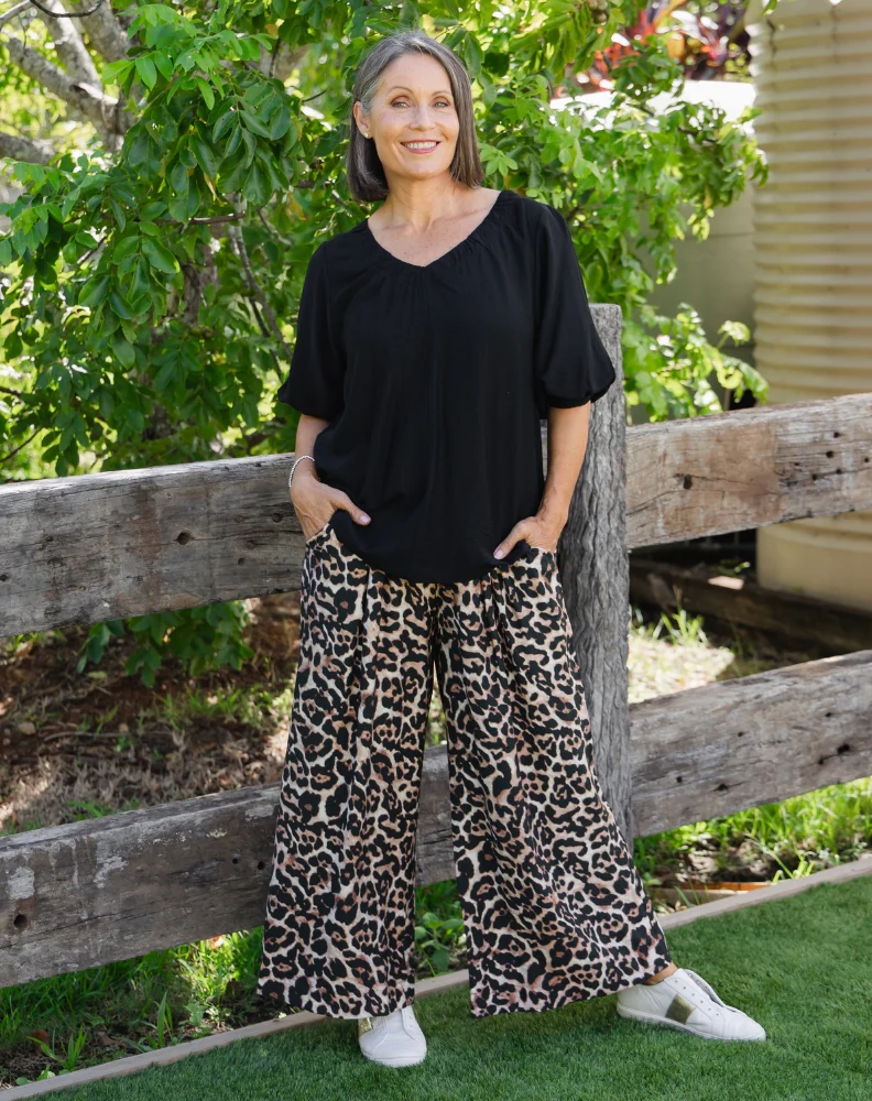 Lucy Top - Black - Image 5