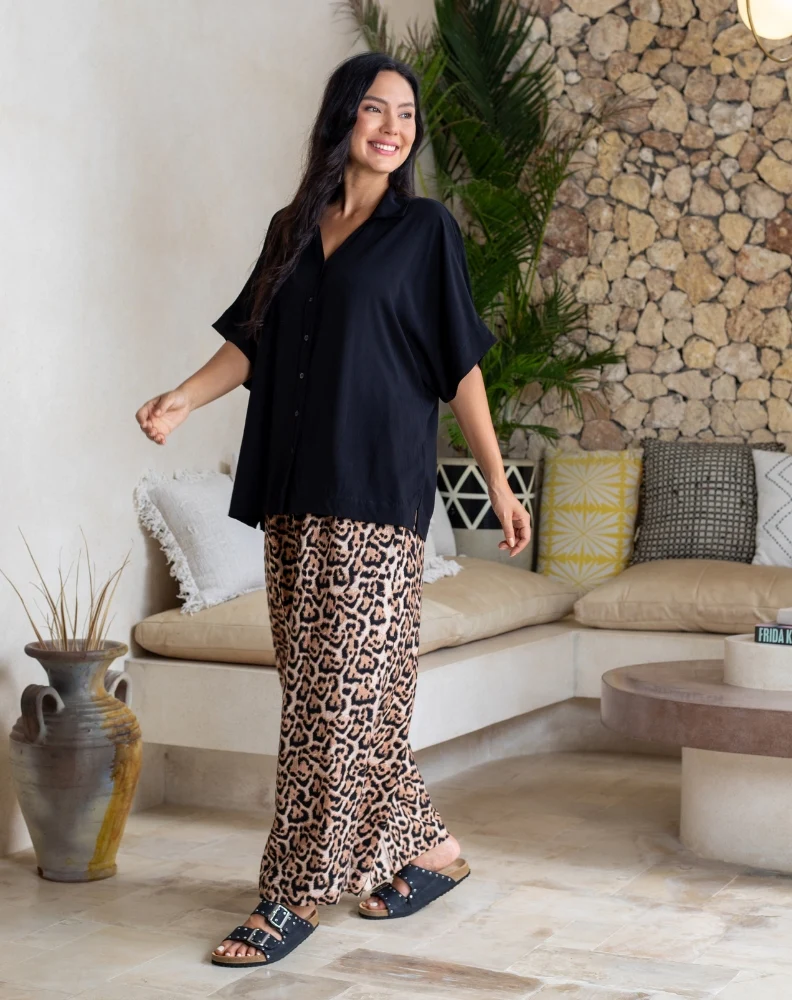 Maddie Shirt - Black - Image 4