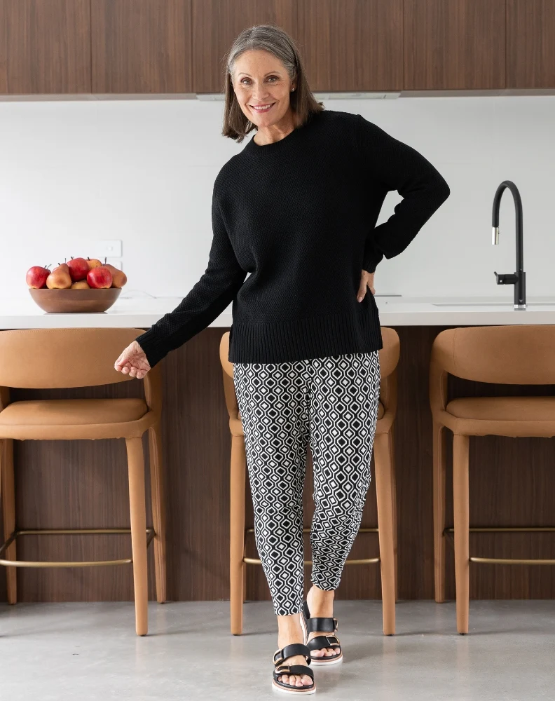 Maple Cotton Knit - Black - Image 6