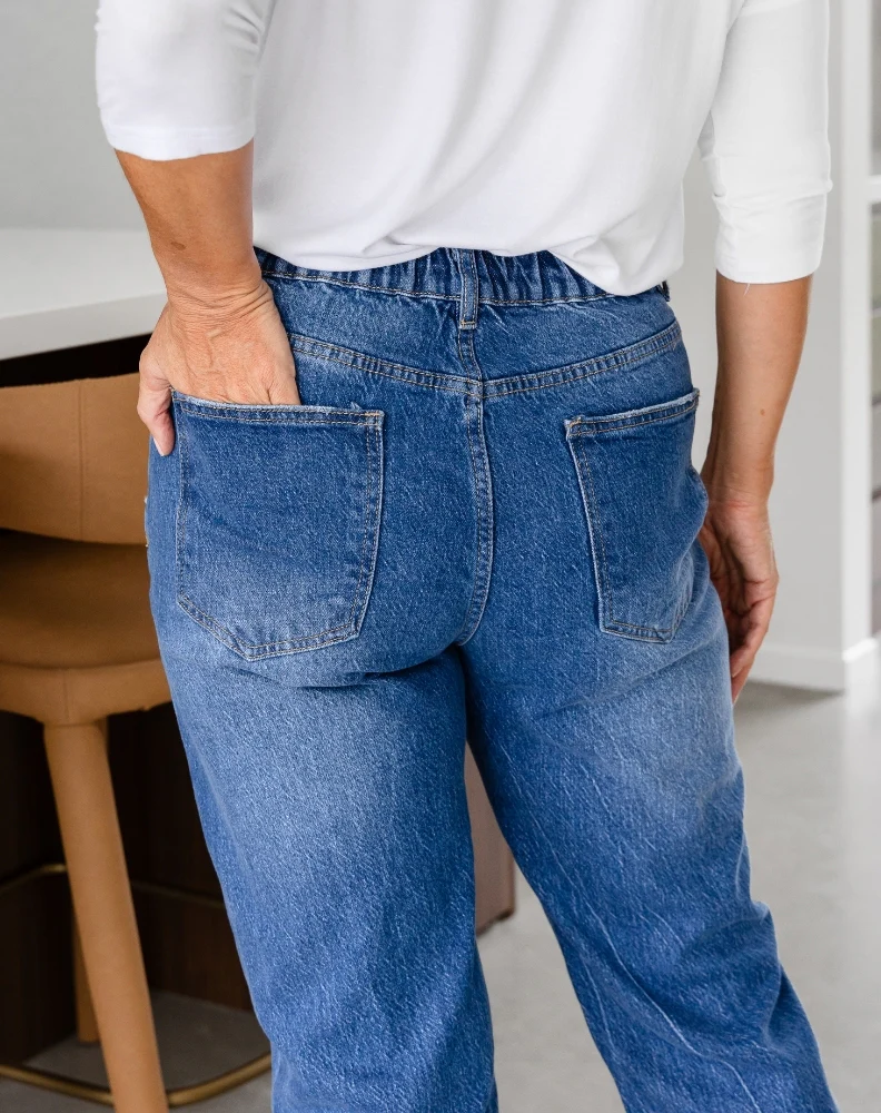 Mom Jeans - Blue - Image 7