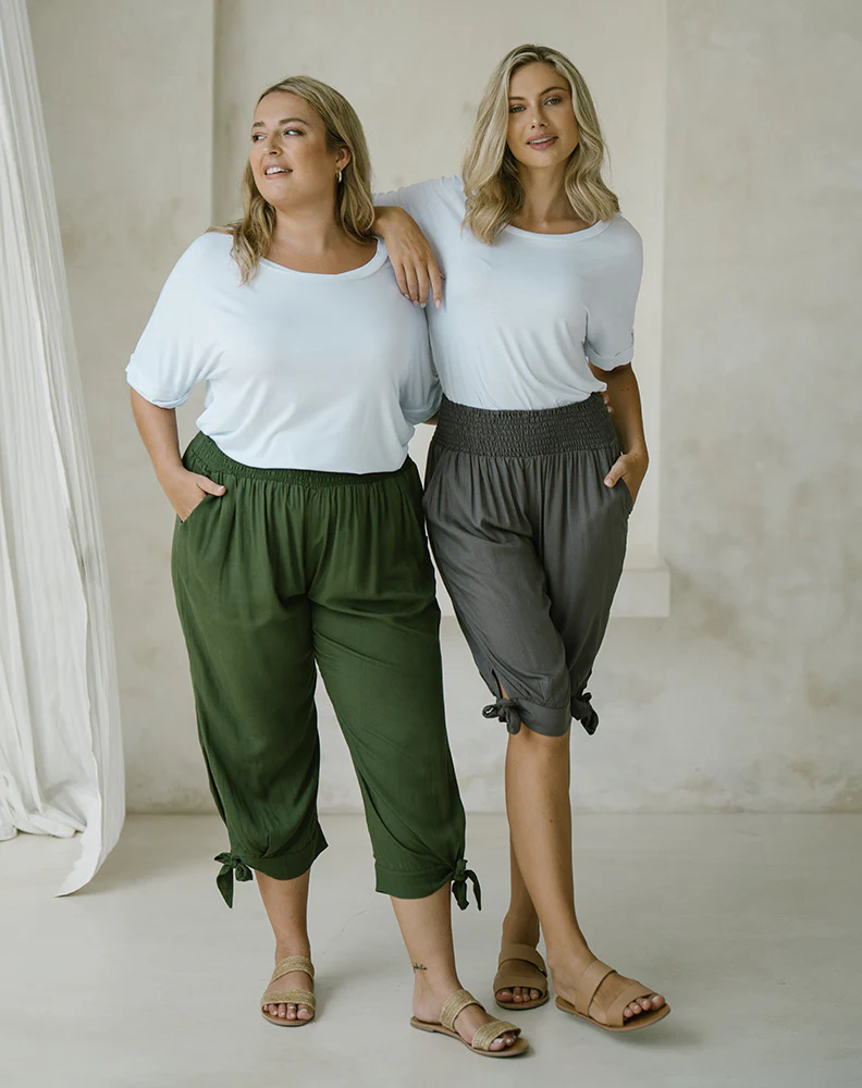 Peace Out Pants - Olive - Image 3