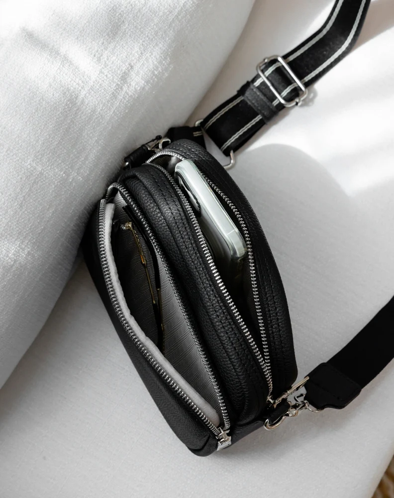 Riley Bag - Black - Image 4