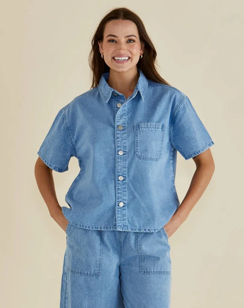 Saffra Short Sleeve Denim Shirt - Blue Denim - Image 4