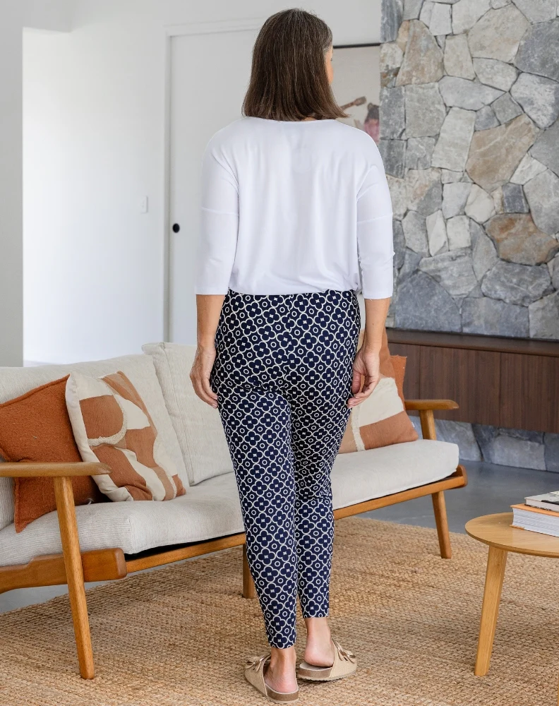 Slouch Pant - Navy Flower - Image 9