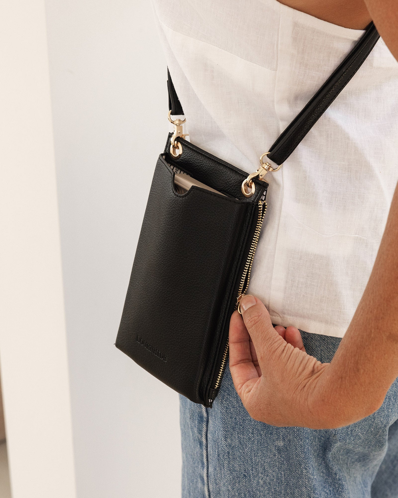 Suki Phone Bag - Black - Image 6