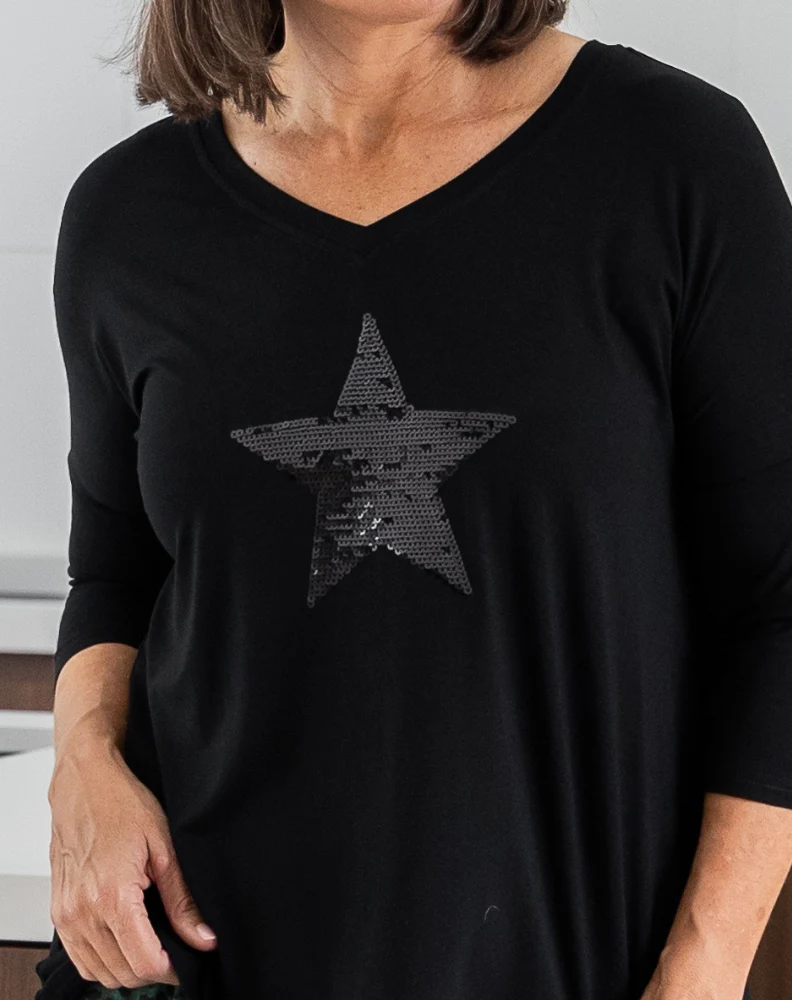 V Neck Sequin 3/4 Sleeve Tee - Black - Image 4
